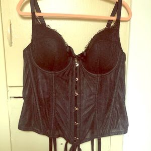 Savage x Fenty Lace corset 2X